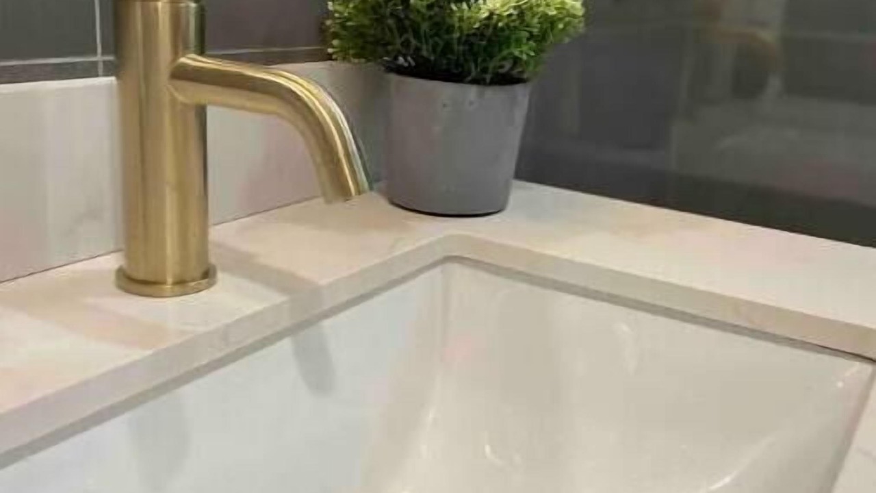 Photo of Bathroom in Lawndale