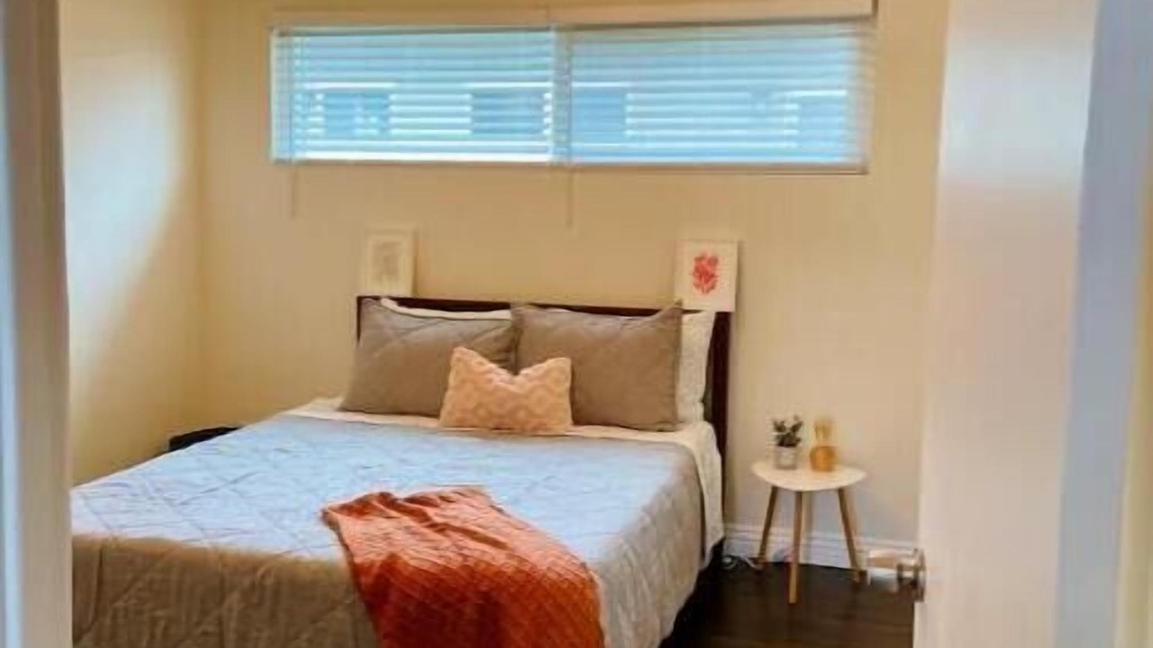 Photo of Bedroom in Lawndale