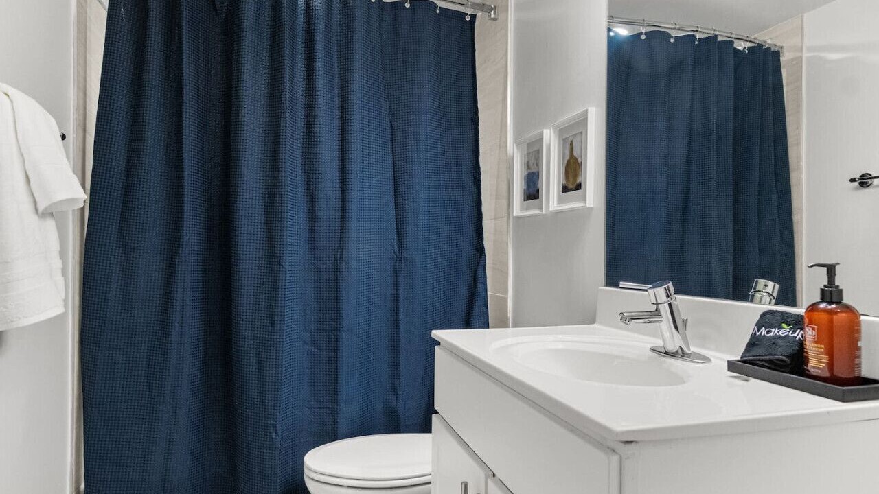 Photo of Bathroom in Crystal City