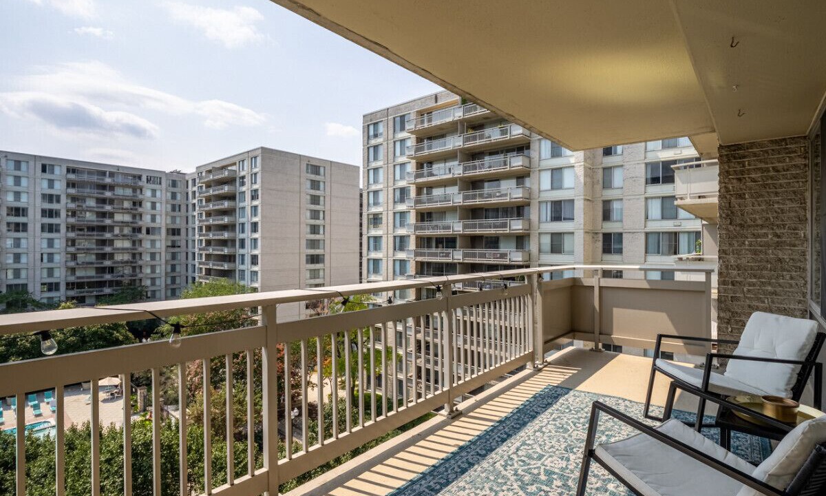 Photo of Patio Balcony in Crystal City