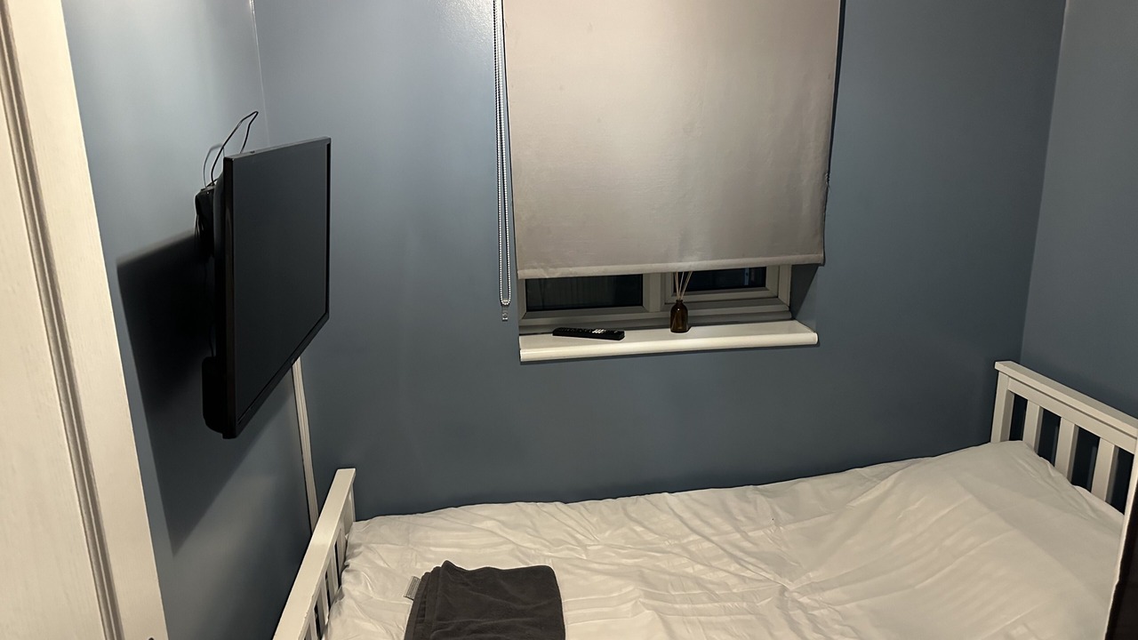 Photo of Bedroom in Toddington