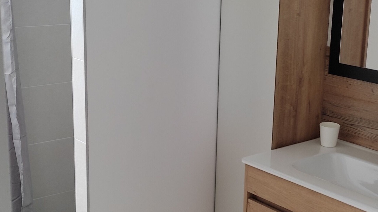 Photo of Bathroom in Pleherel-Plage-Vieux-Bourg
