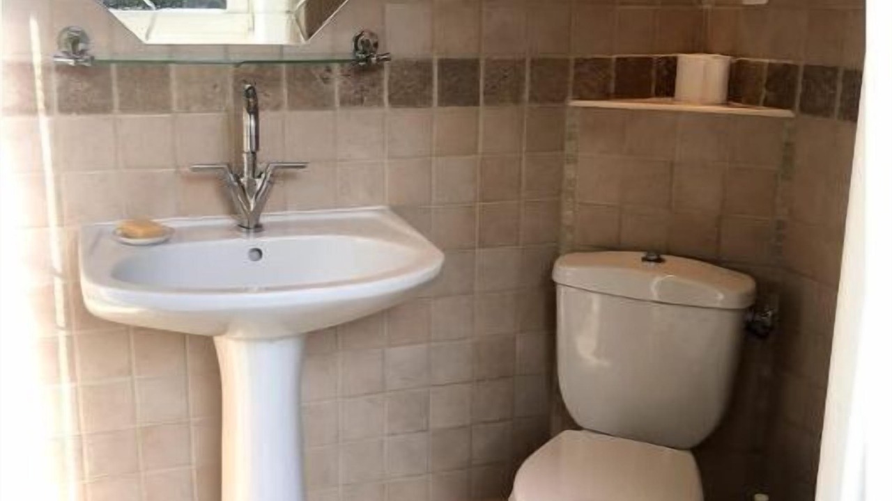 Photo of Bathroom in Pontrieux