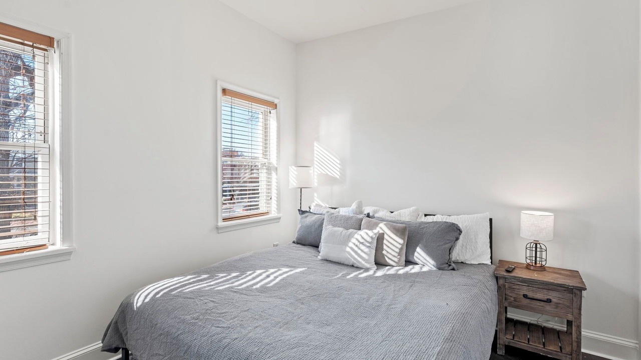 Photo of Bedroom in Truxton Circle
