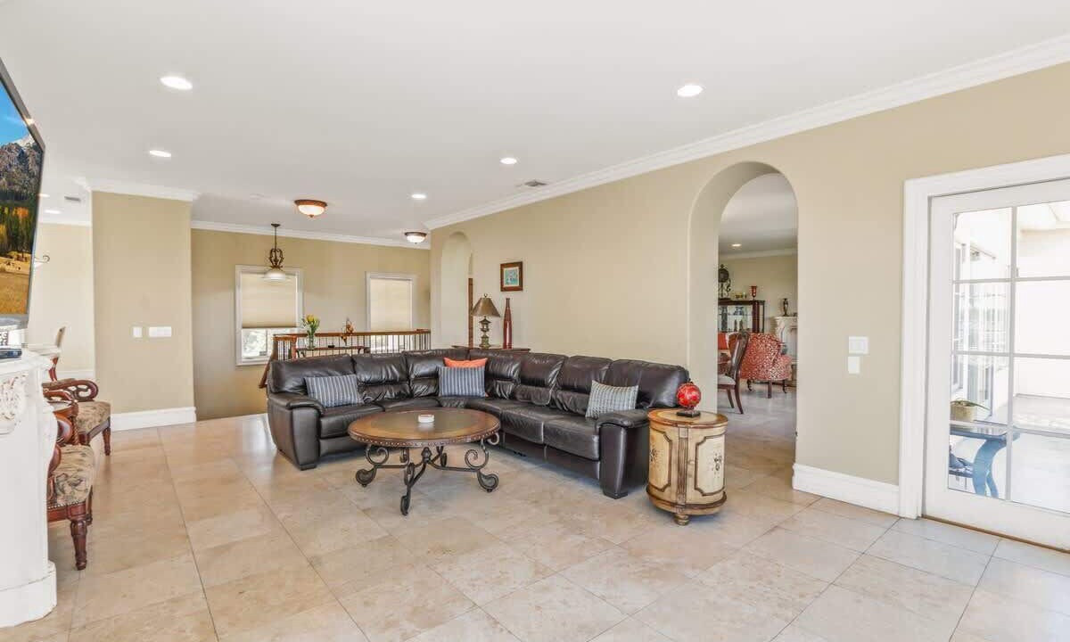 Photo of Livingroom in Rancho Palos Verdes