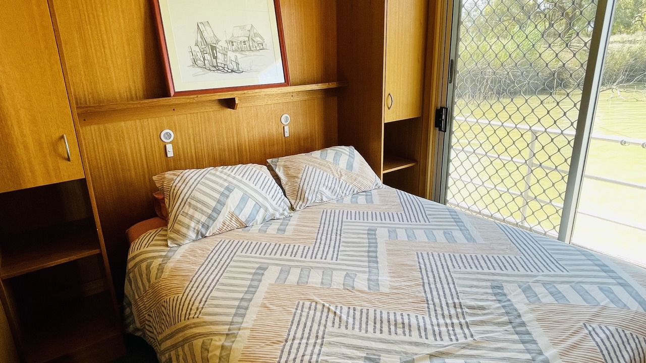 Photo of Bedroom in Renmark North