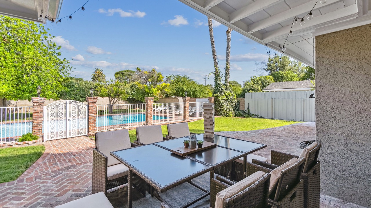 Photo of Outdoor in Reseda