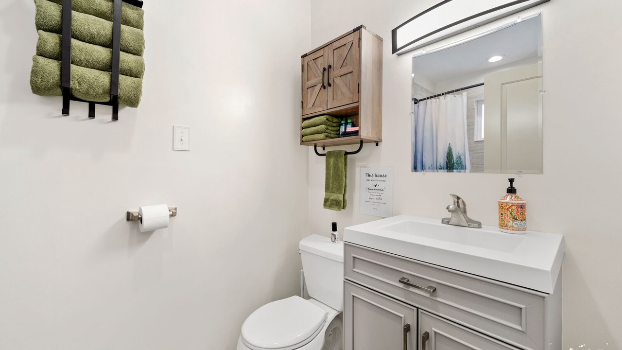 Photo of Bathroom in Palmer