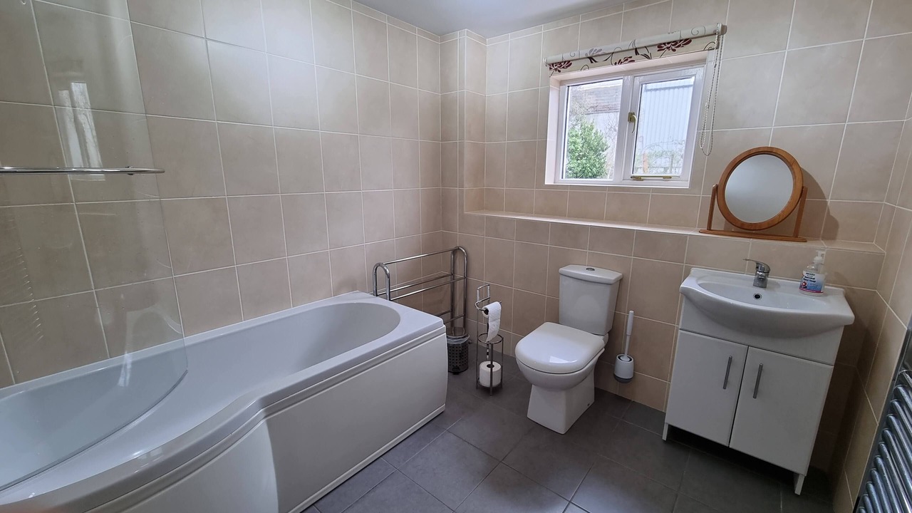 Photo of Bathroom in St Davids