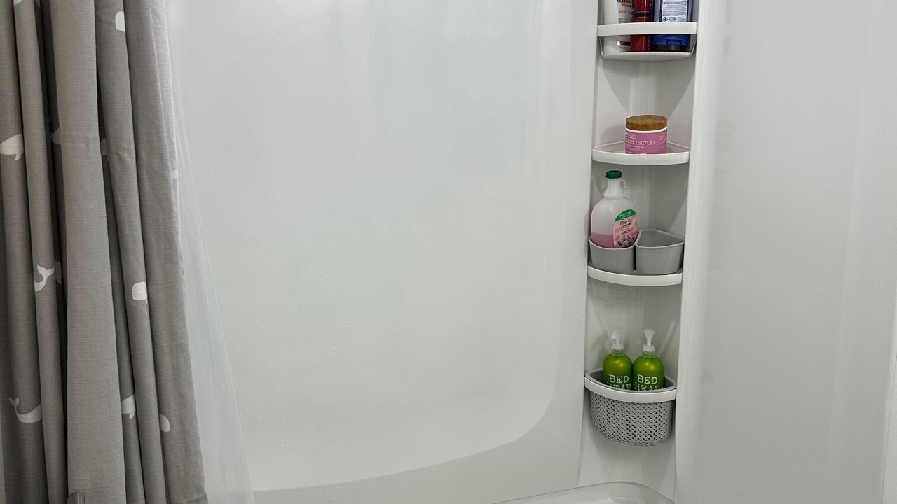 Photo of Bathroom in Garibaldi
