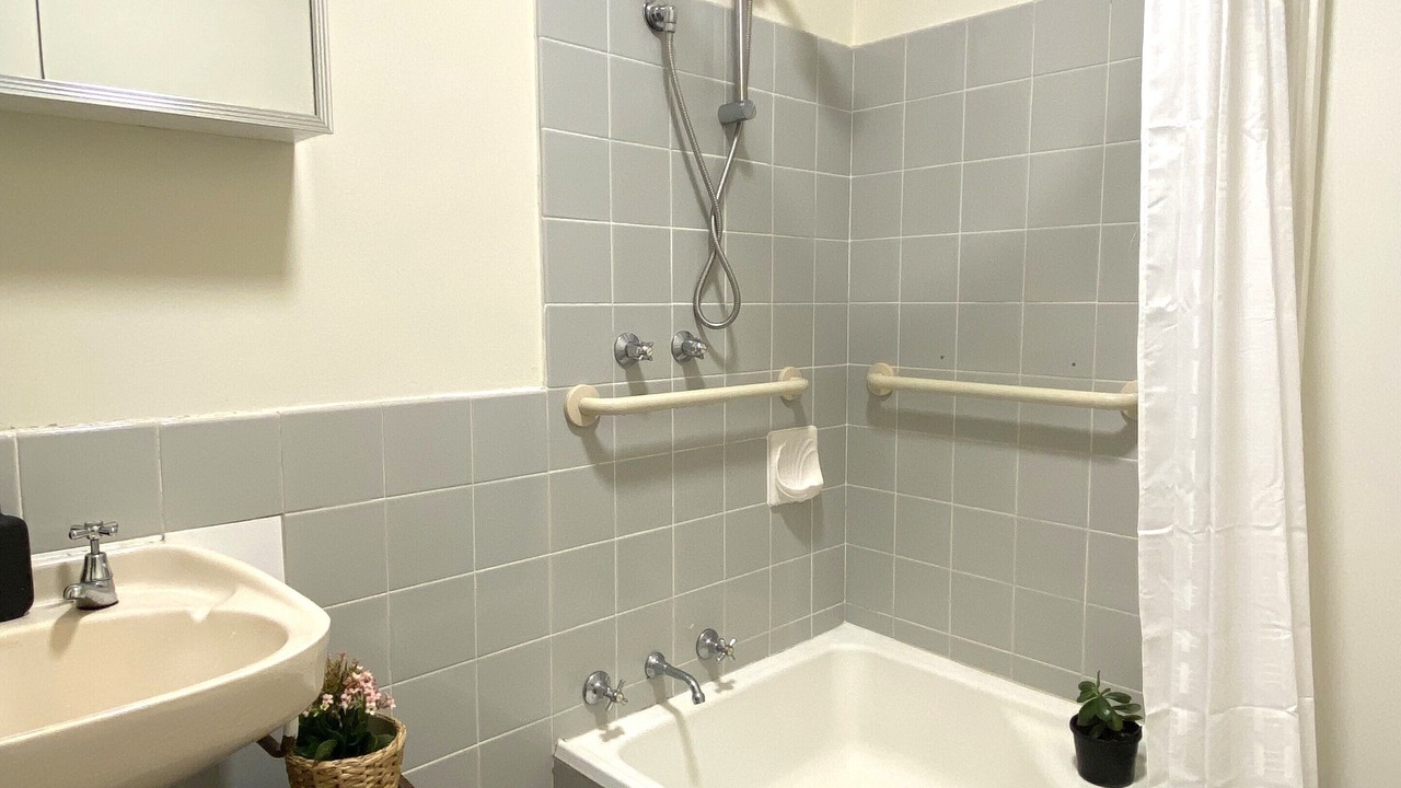 Photo of Bathroom in Para Hills