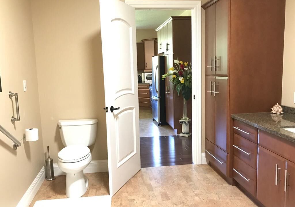 Photo of Bathroom in Puslinch