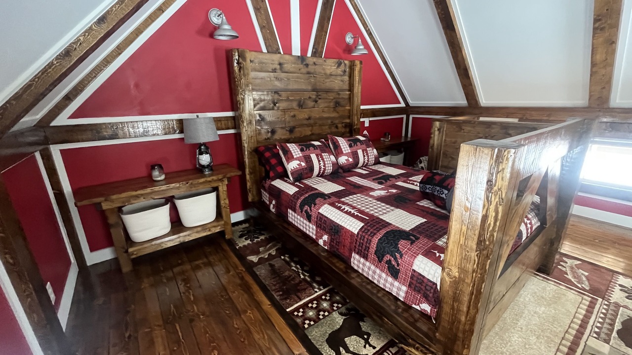 Photo of Bedroom in Susitna North