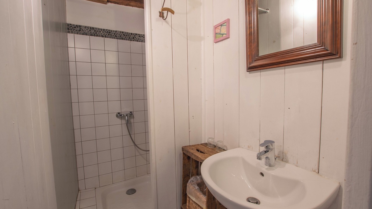Photo of Bathroom in Valgorge