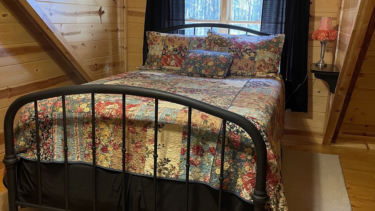 Photo of Bedroom in Pipestem