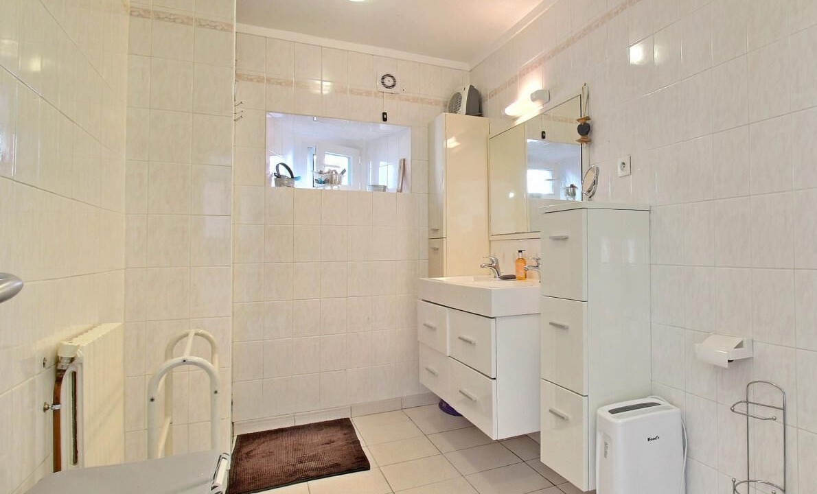 Photo of Bathroom in Locoal-Mendon