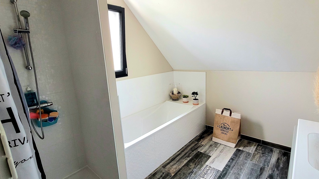 Photo of Bathroom in Rouillon