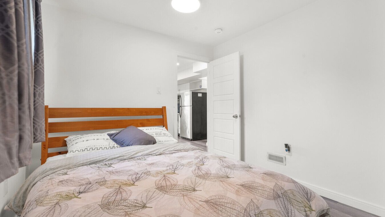 Photo of Bedroom in Doon South