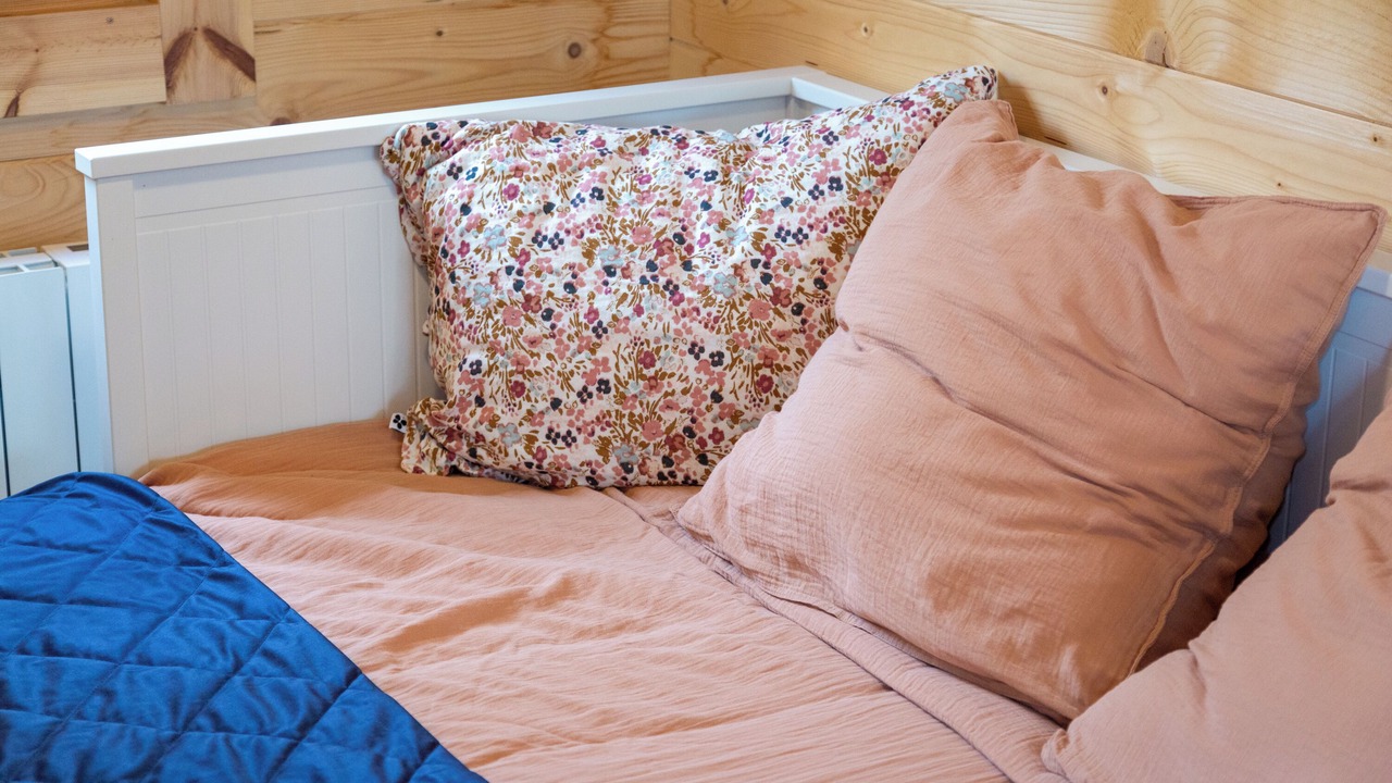 Photo of Bedroom in Landeleau