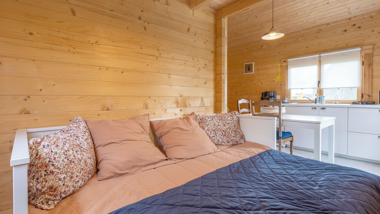 Photo of Bedroom in Landeleau