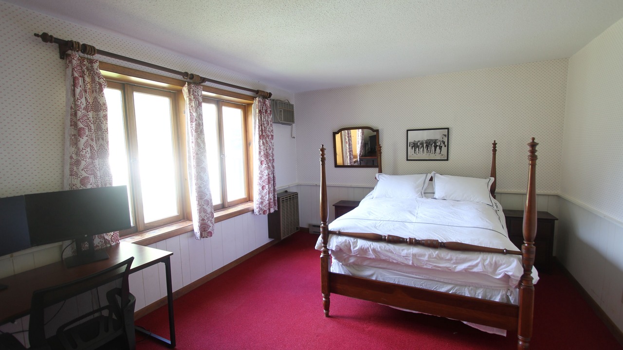 Photo of Bedroom in Winhall