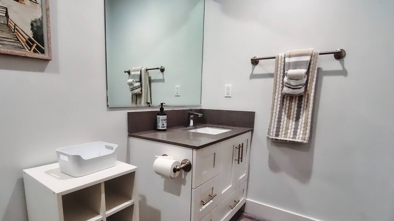Photo of Bathroom in Lawndale