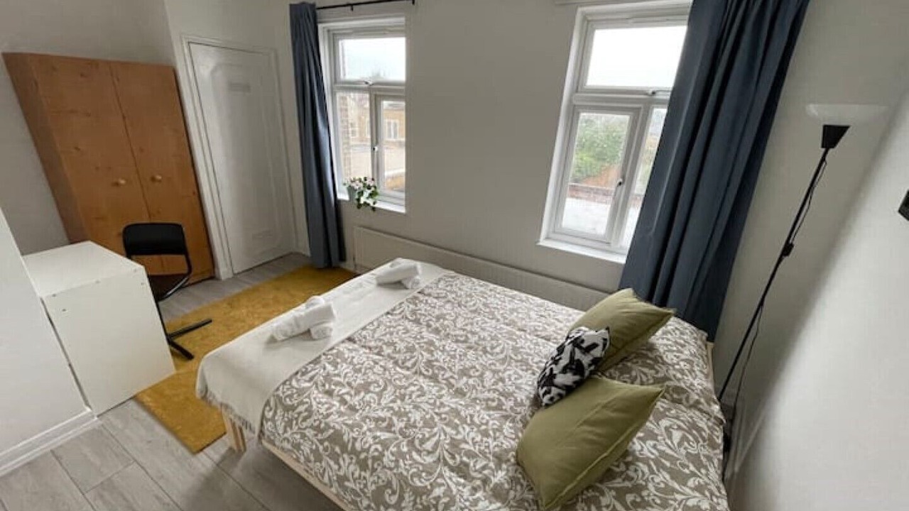 Photo of Bedroom in Homerton