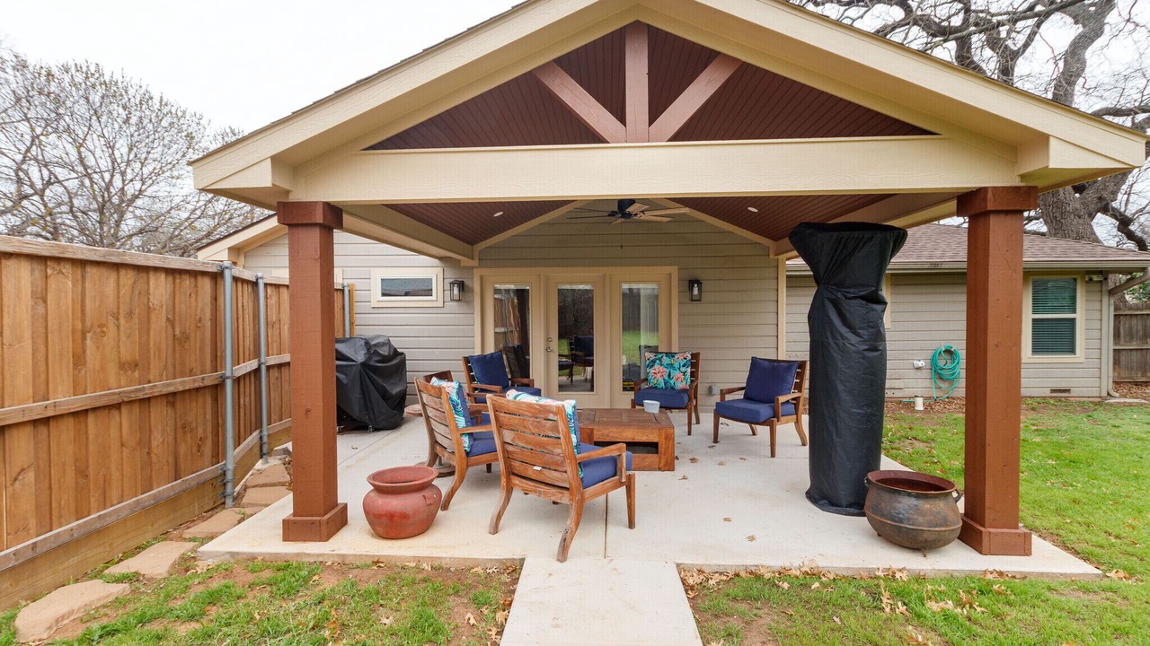 Photo of Outdoor in Central Arlington