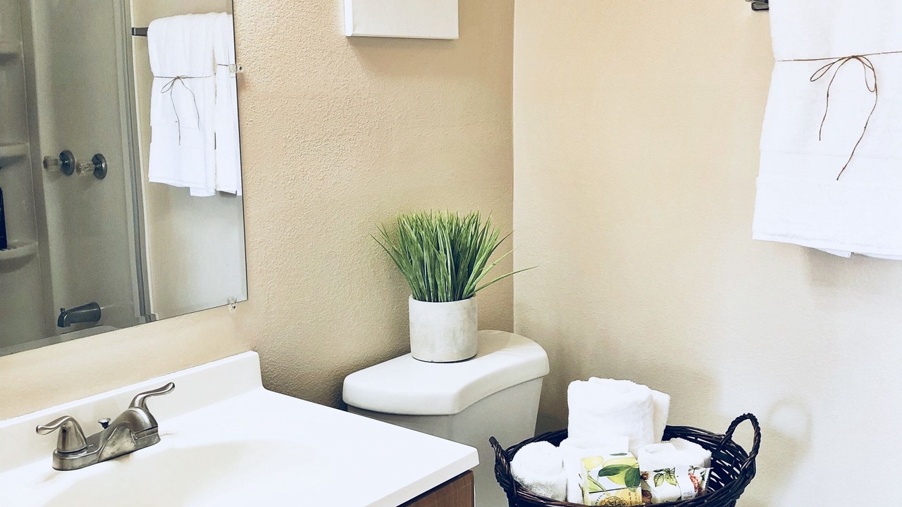 Photo of Bathroom in Grantville