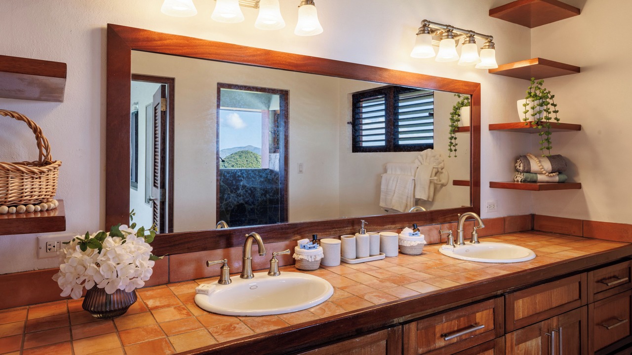 Photo of Bathroom in Great Mountain