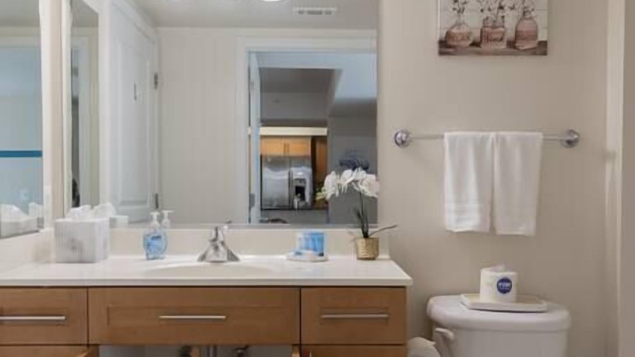 Photo of Bathroom in Aurora Highlands