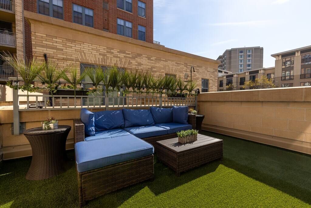 Photo of Outdoor in Aurora Highlands