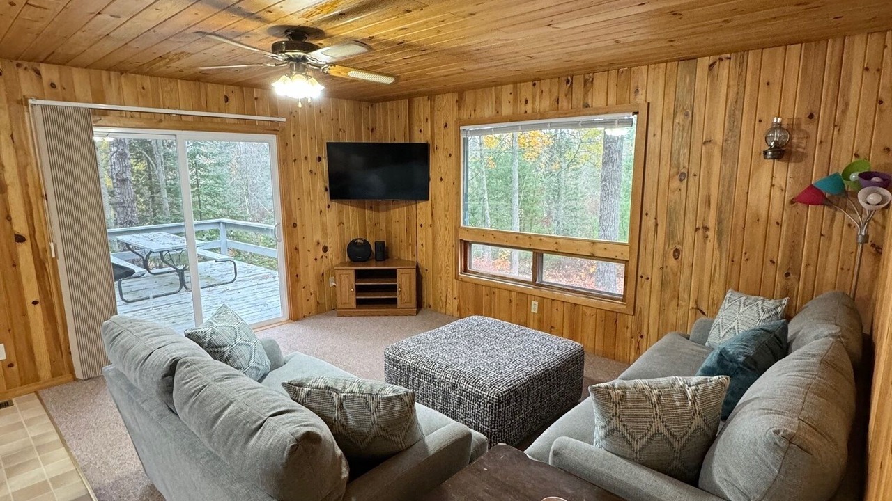 Photo of Livingroom in Goodman