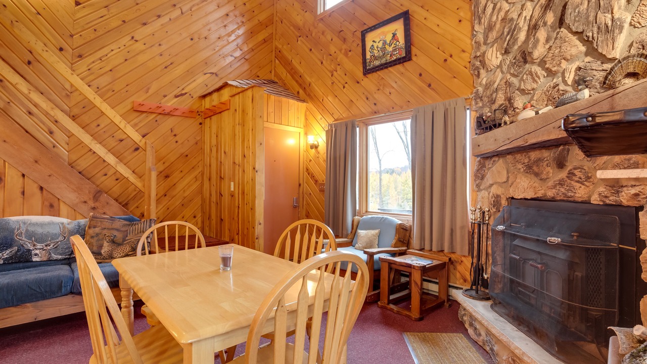 Photo of Livingroom in Stambaugh