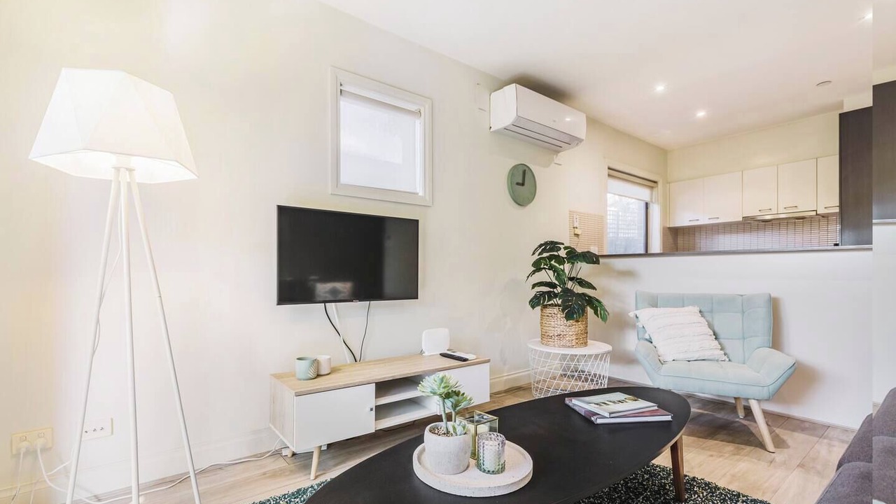 Photo of Livingroom in Kew