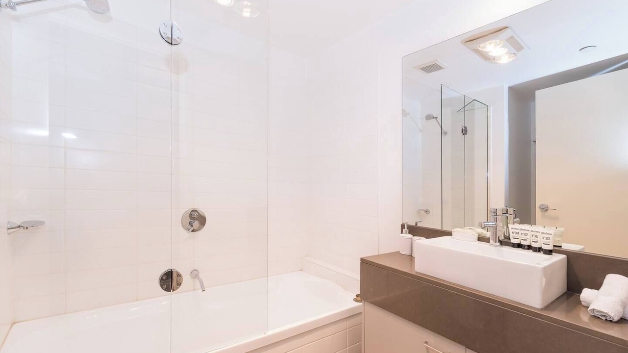 Photo of Bathroom in Kew