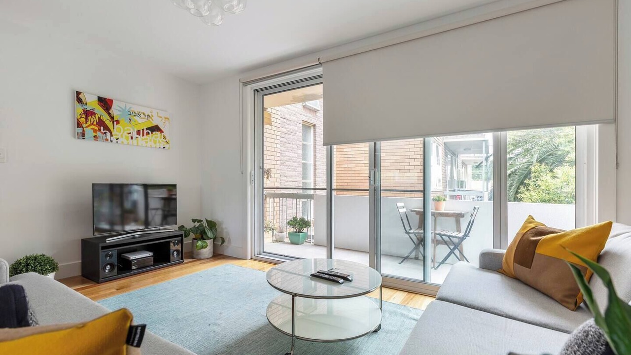 Photo of Livingroom in St. Kilda East