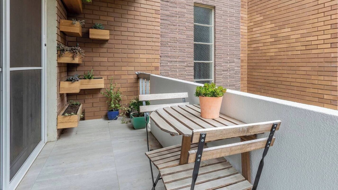 Photo of Patio Balcony in St. Kilda East