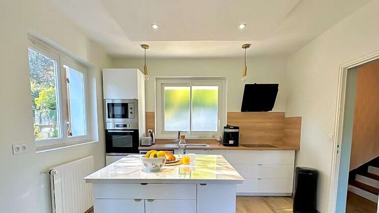 Photo of Kitchen in Isle