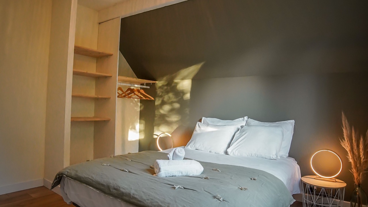 Photo of Bedroom in Isle