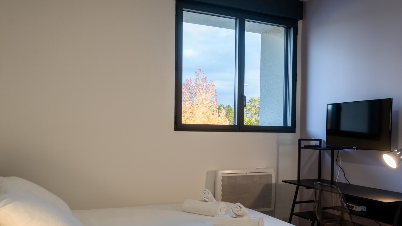 Photo of Bedroom in Feytiat