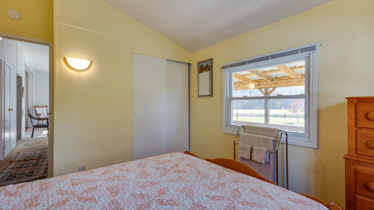 Photo of Bedroom in Mattawana