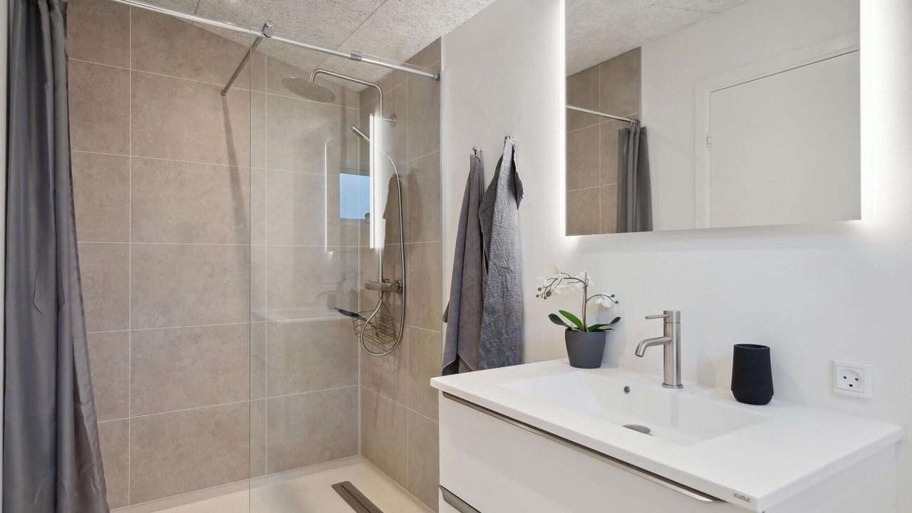 Photo of Bathroom in Lihme