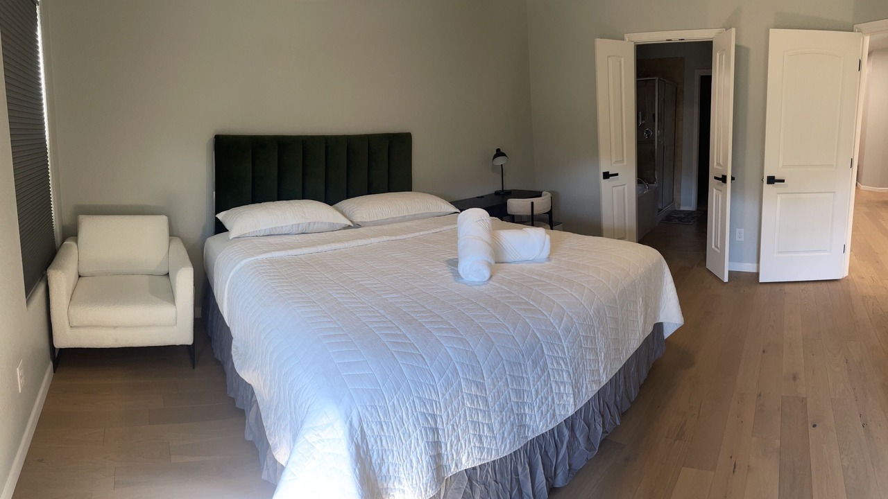 Photo of Bedroom in Fossil Creek