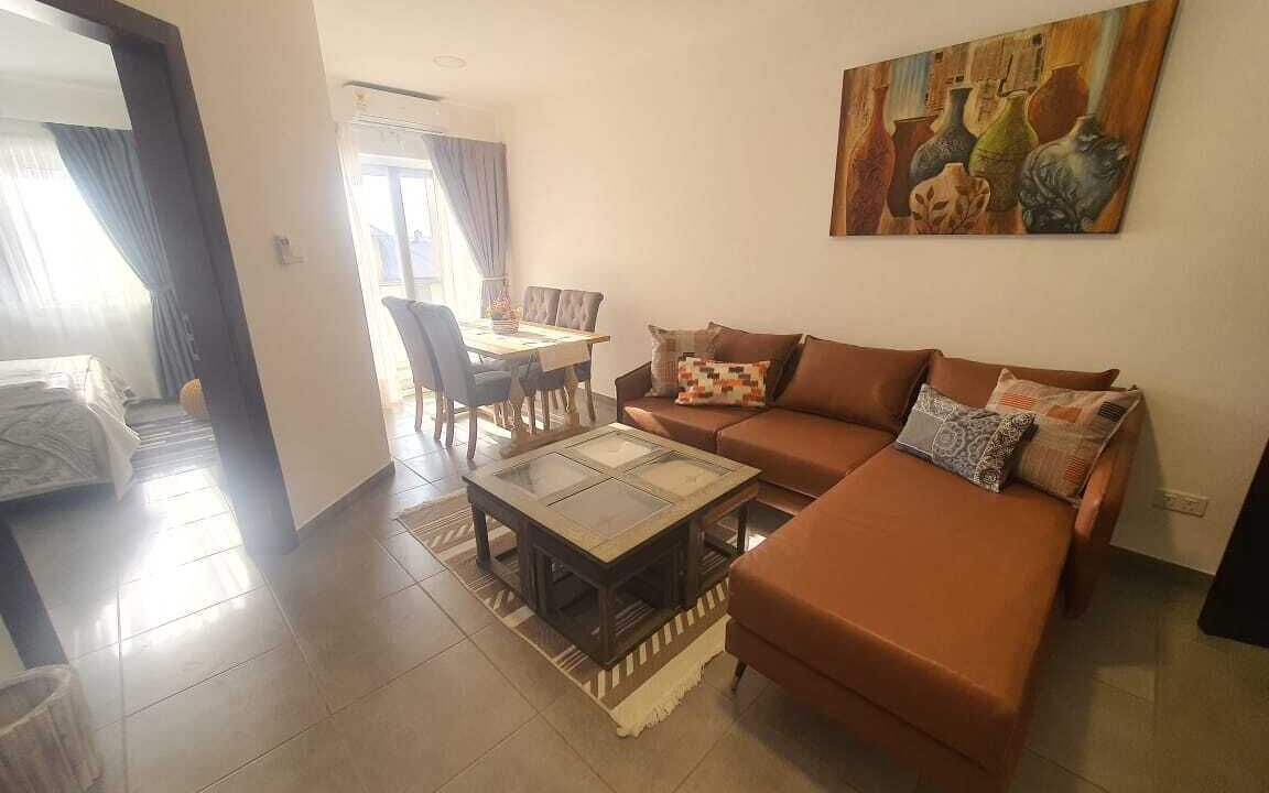 Photo of Livingroom in West Ridge
