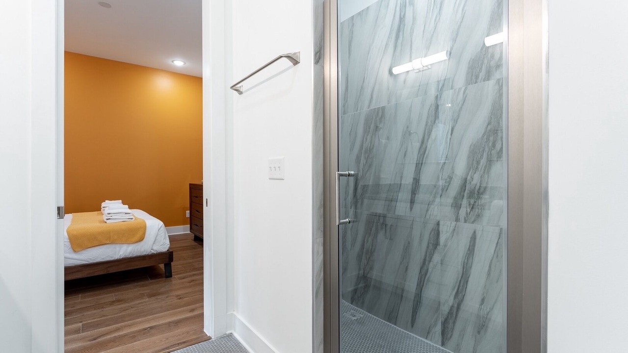 Photo of Bedroom in Inglewood