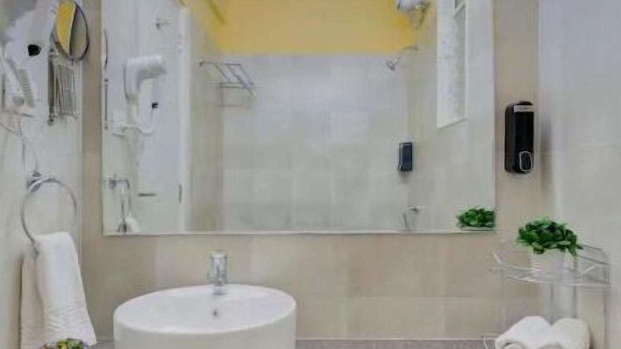 Photo of Bathroom in Chicalim