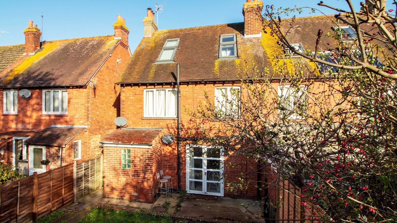 Photo of Outdoor in Five Oak Green