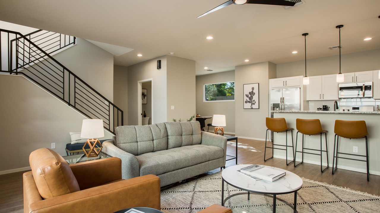 Photo of Livingroom in Raynolds Addition