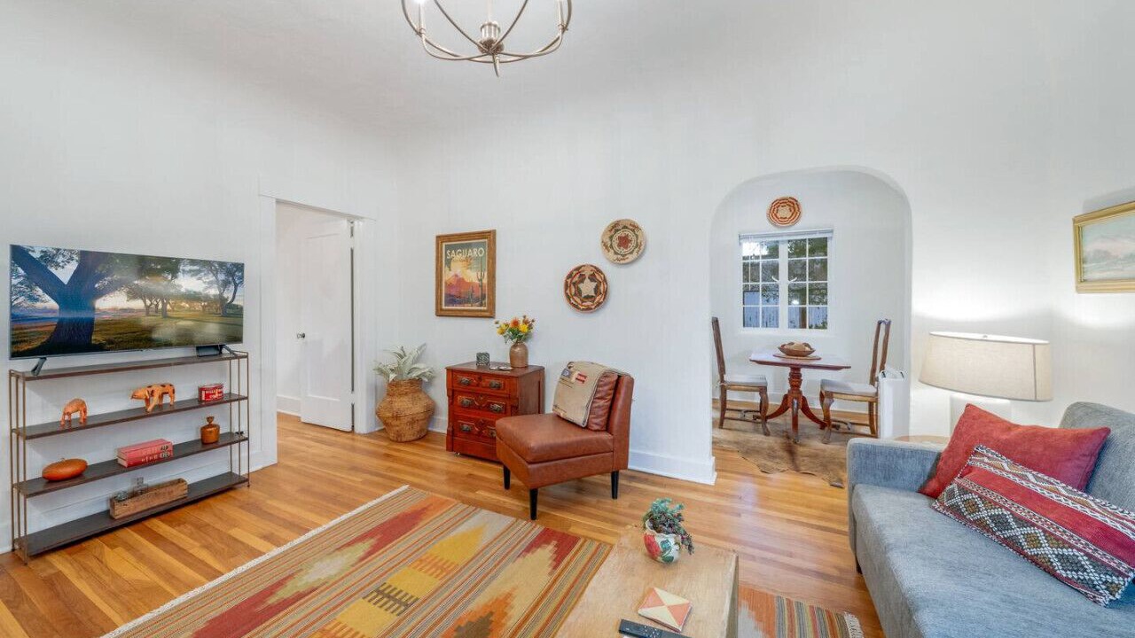 Photo of Bedroom in West University